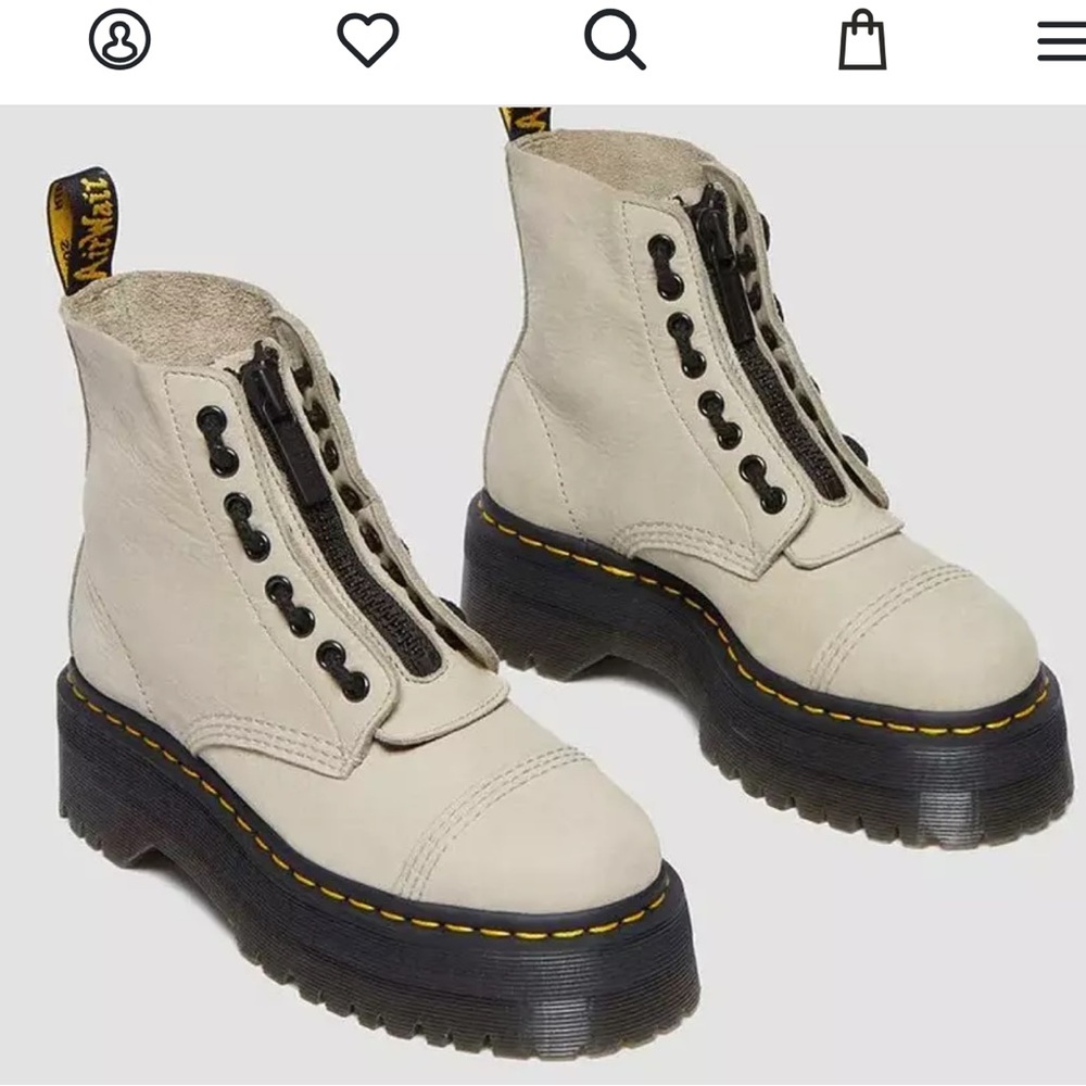 Doc Martens Sinclair Leather Boot- new in box